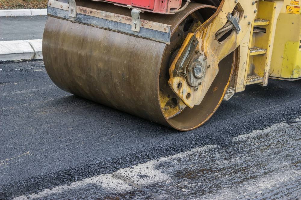 Top Benefits Of Hiring Professional Commercial Paving Services